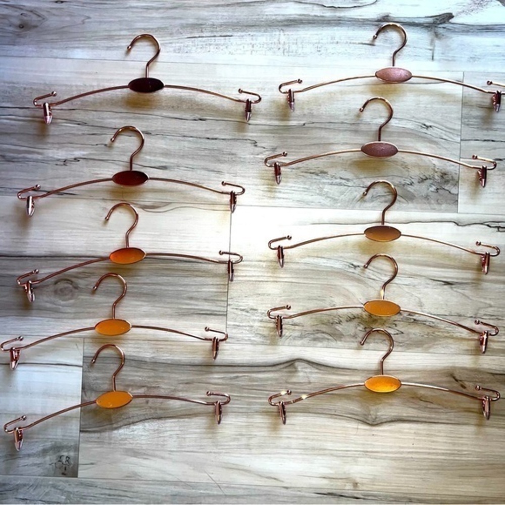 Set of 10 Metal Rose Gold Hangers